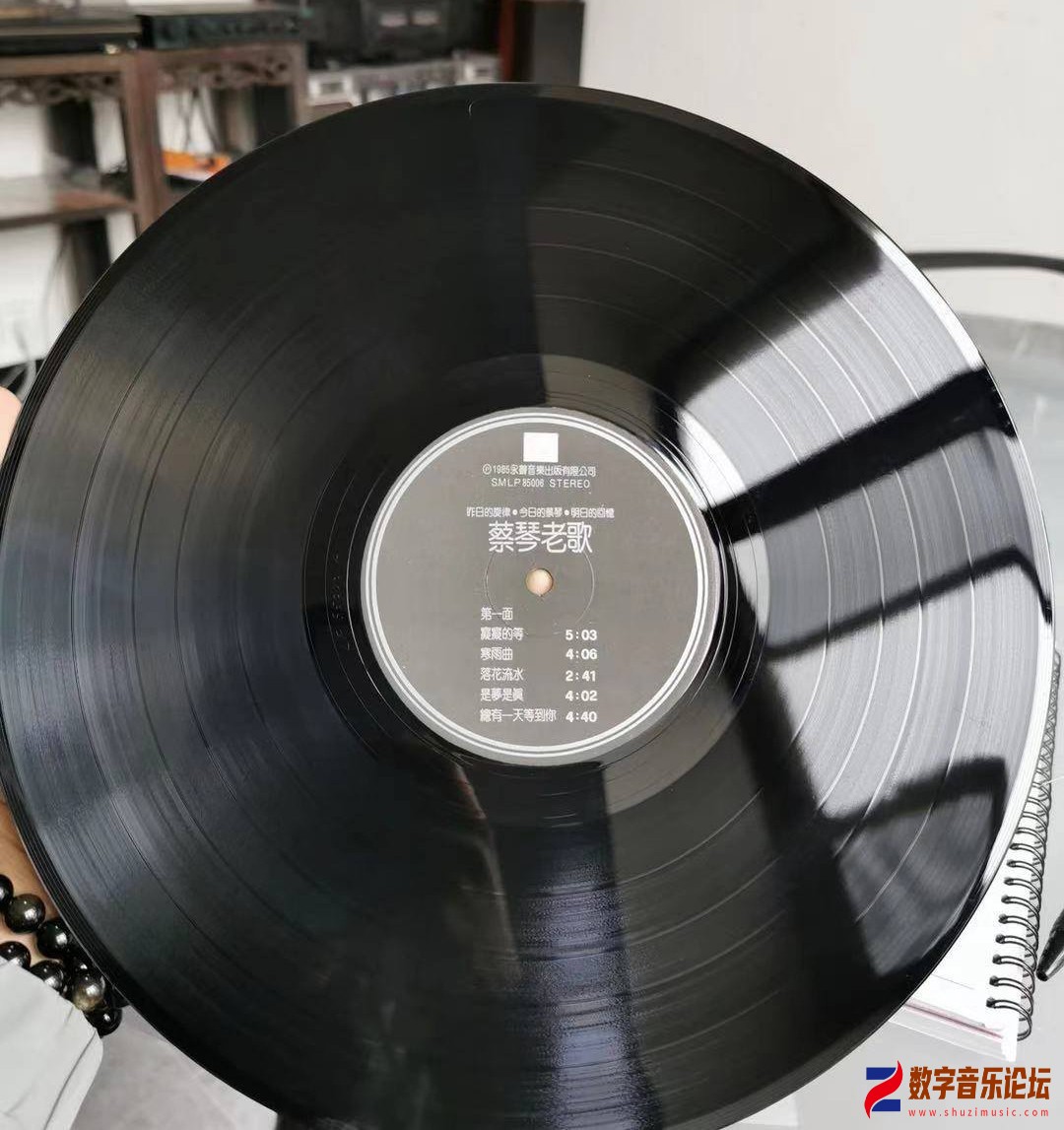 CD.jpg