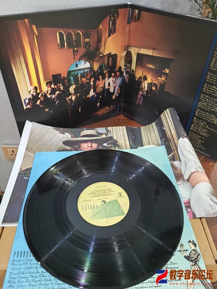 CD.jpg