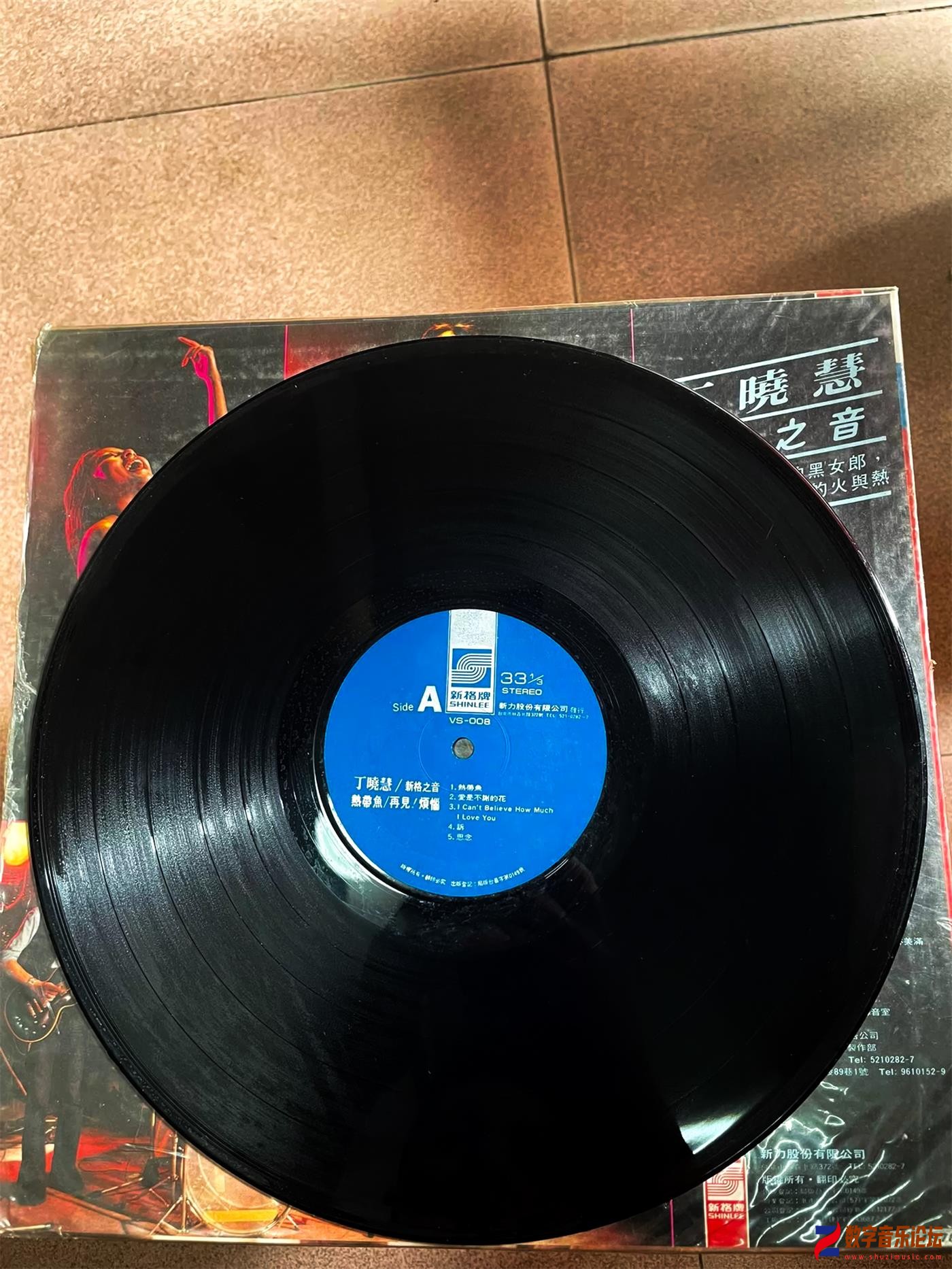 CD-.jpg