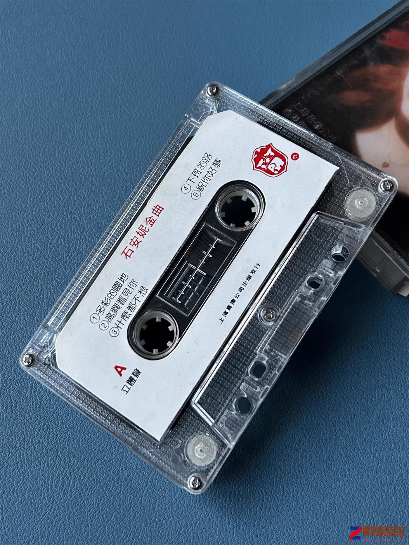 CD-.jpg