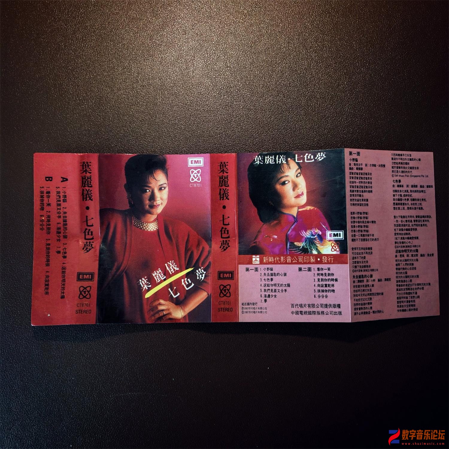 BOOK.jpg