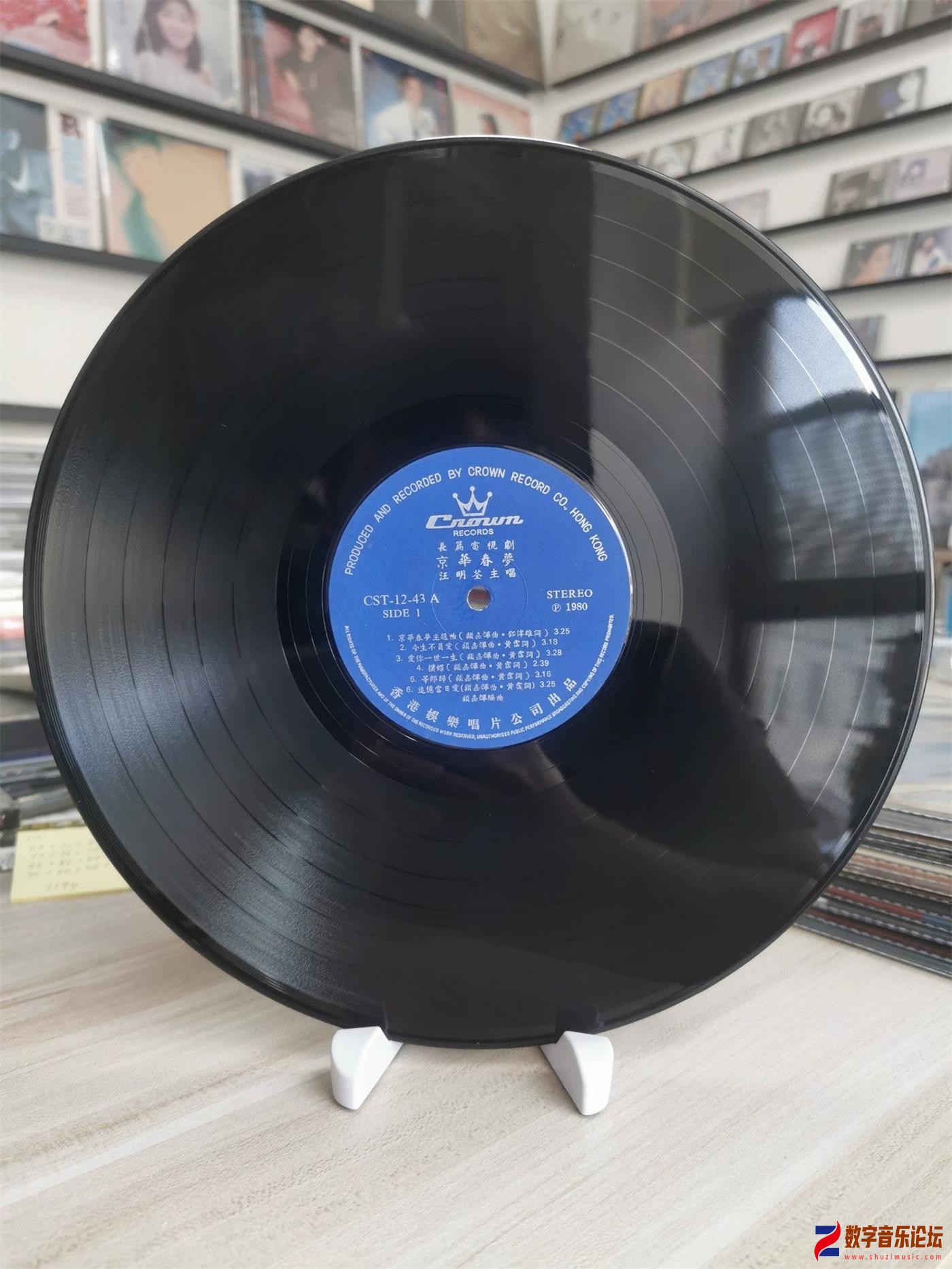 CD-.jpg